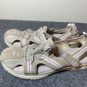 Dr. School Sandals Woman Size 8.5 Beige  Memory Foam Light Weight